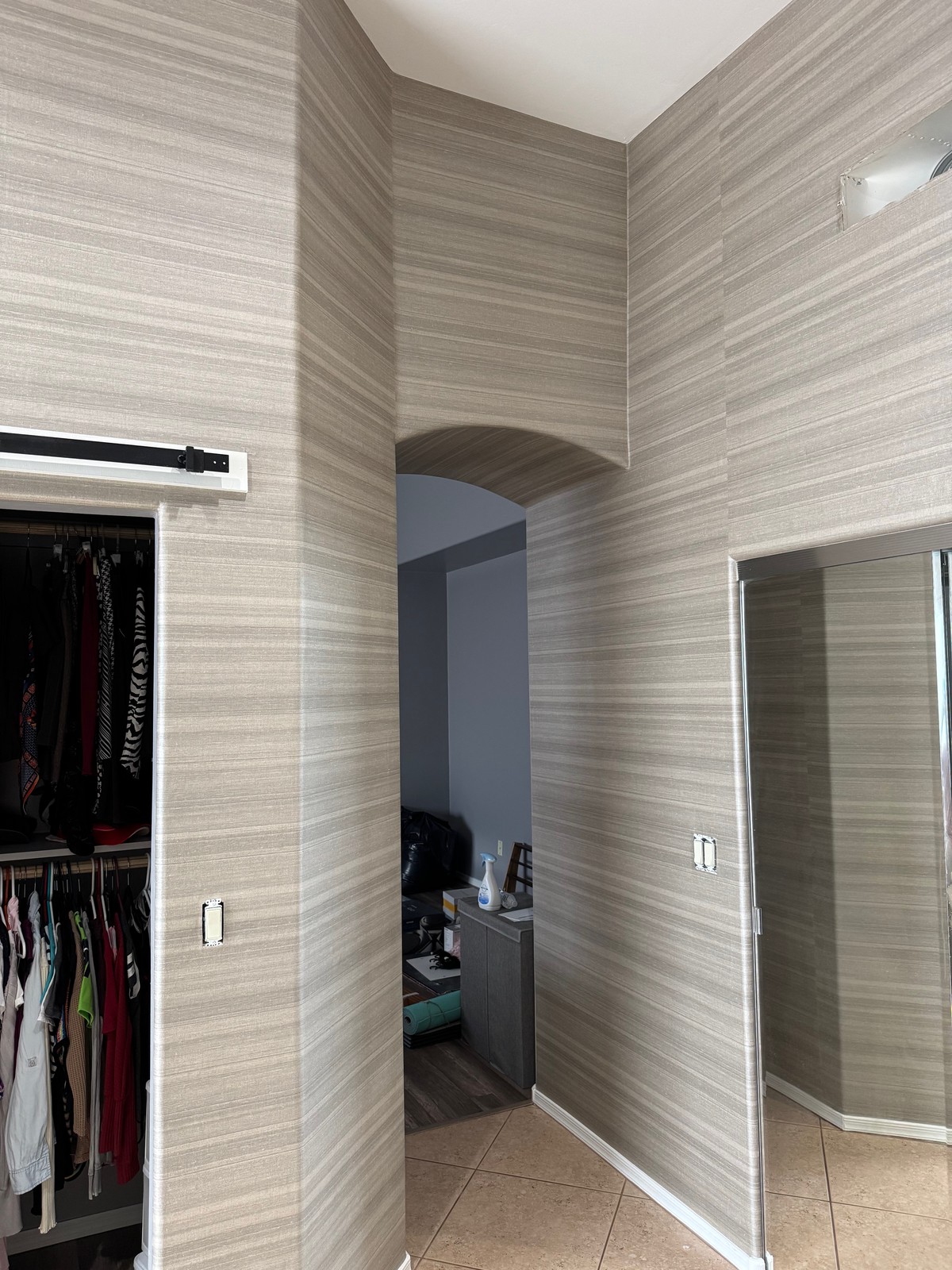 Phillip Jeffries vinyl silk wallcovering installation in bathroom